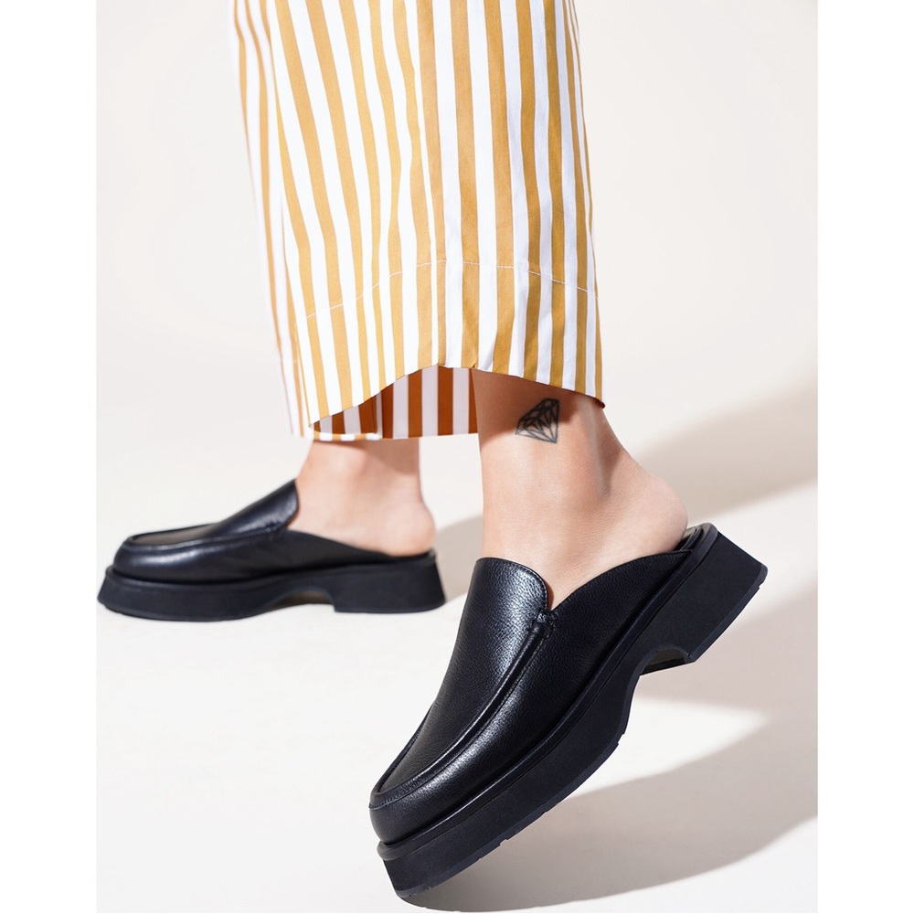 Charlotte Stone Duncan Backless Loafer